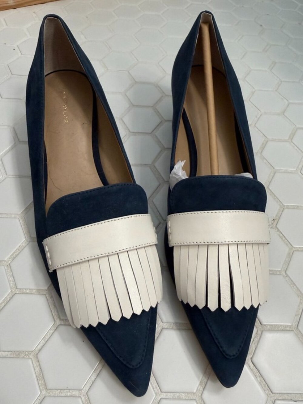 Ann Taylor Kiltie Suede Block Heel Pumps 7.5 Navy Blue Fringe